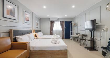 FunnD Bts Onnut 5Beds NetflixYouTube