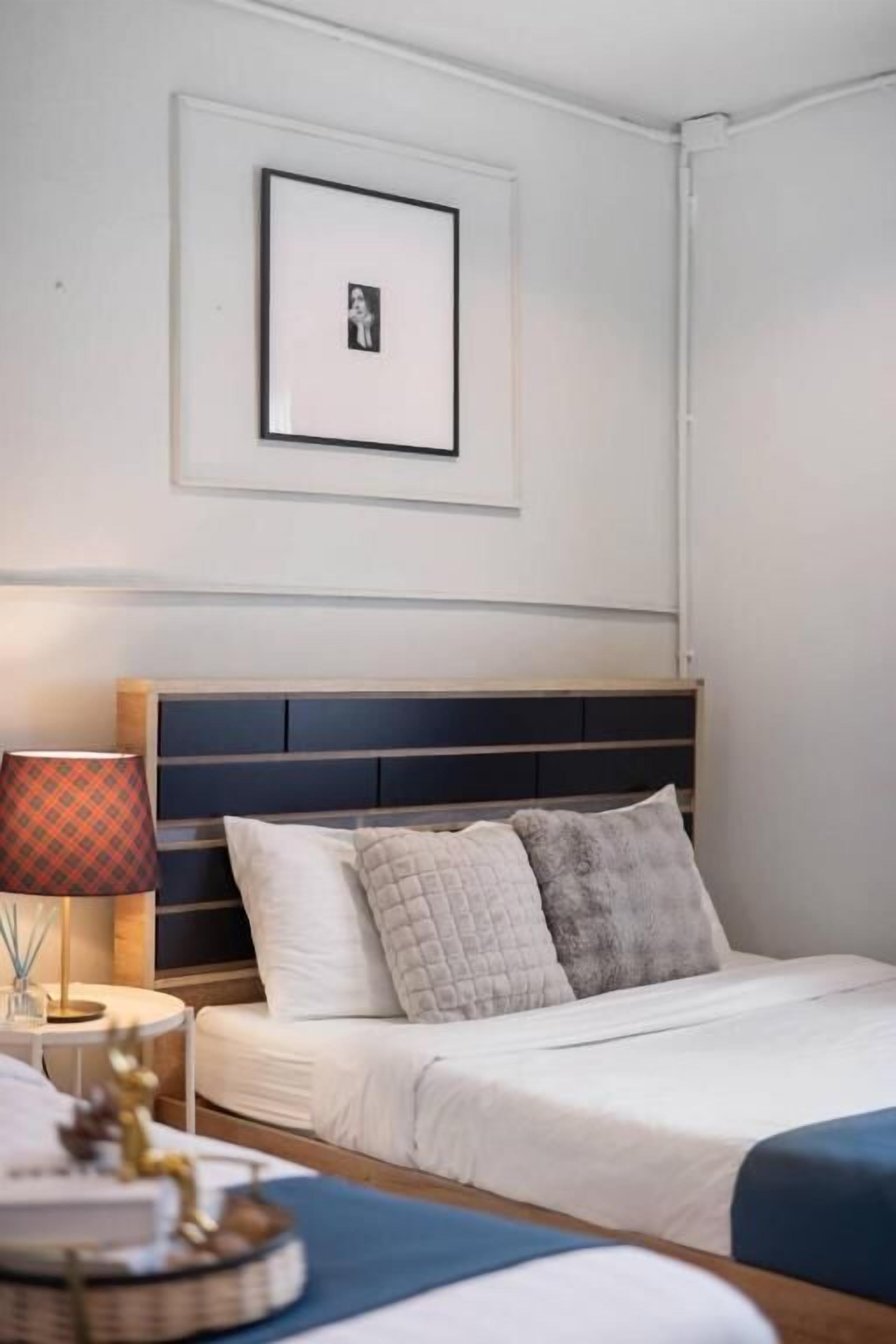 House | Iron/ironing board, free WiFi