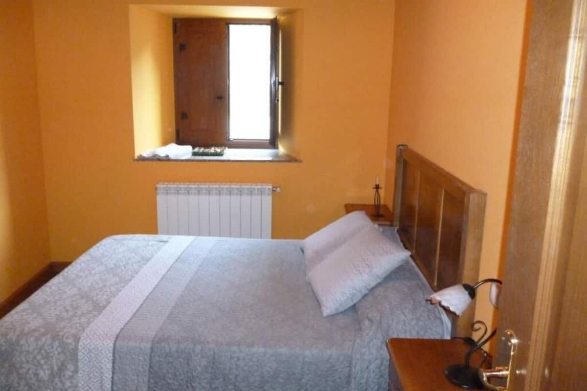 Apartment, 2 Bedrooms | Iron/ironing board, free WiFi