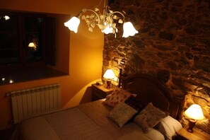 Apartment, Balcony, Garden View | Iron/ironing board, free WiFi - Apartamentos Rurales Veredas (Santa Eulalia de Oscos)