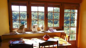 Apartment, Balcony, Garden View | Dining