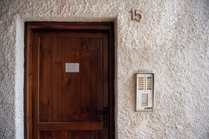 Apartment, Balcony | Exterior detail
