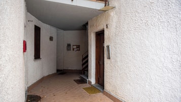 Apartment, Balcony | Exterior detail