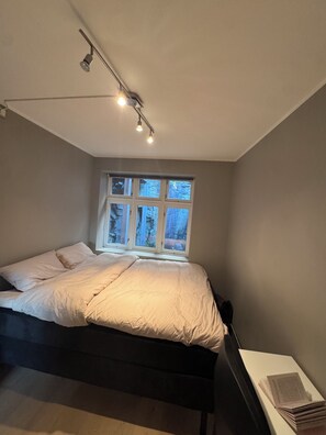 WiFi、ベッドシーツ