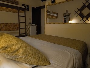 高級套房, 多張床, 空調, 公園景觀 | 低過敏寢具、獨特裝潢、布置獨特、隔音