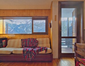 Fireplace - Bianche Nives, ski-in/ski-out (Folgarida)
