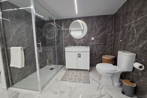 Dusch, hårtork och tvål