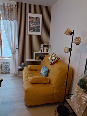 Interior - Charming Apartment in Village Center (Moëlan-sur-Mer)