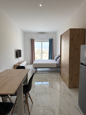 Apartamento, 1 cama de matrimonio grande, balcón | Wifi gratis