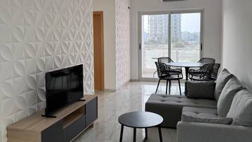 Apartamento, 2 habitaciones, balcón | Zona de estar