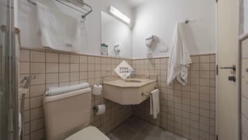 Apartment, City View | Bathroom