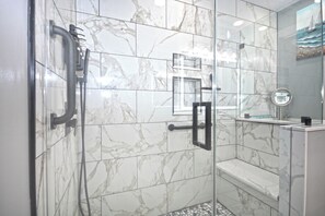 Bathroom - Beautiful totally remodel condo with a pool and steps to the beach. (Ocean City)