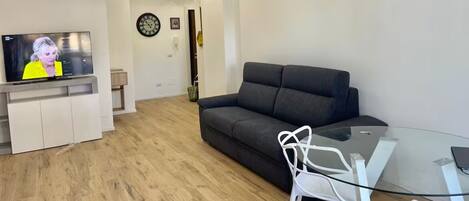 Deluxe Apartment | Interior