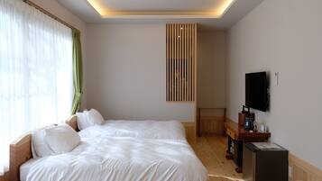 Room, Beach View | In-room safe, desk, laptop workspace, blackout drapes