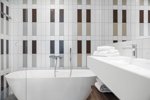 Junior-Suite, Nichtraucher (Upgrade) | Badezimmer