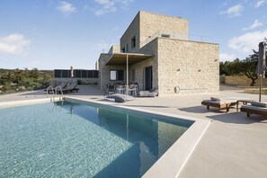Pool - Luxury carob tree villa near Almyrida beach with private pool! (Gavalohori)