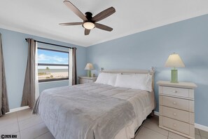 Iron/ironing board, Internet, bed sheets - Estero Cove 155. Island Vacation Condo, Gulf Views, Walk to Beach! (Fort Myers Beach)