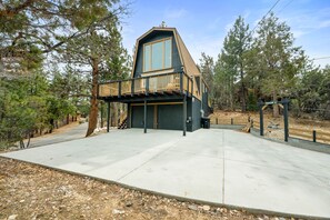 Front of property - Basecamp Modern A Frame Retreat (Big Bear City)