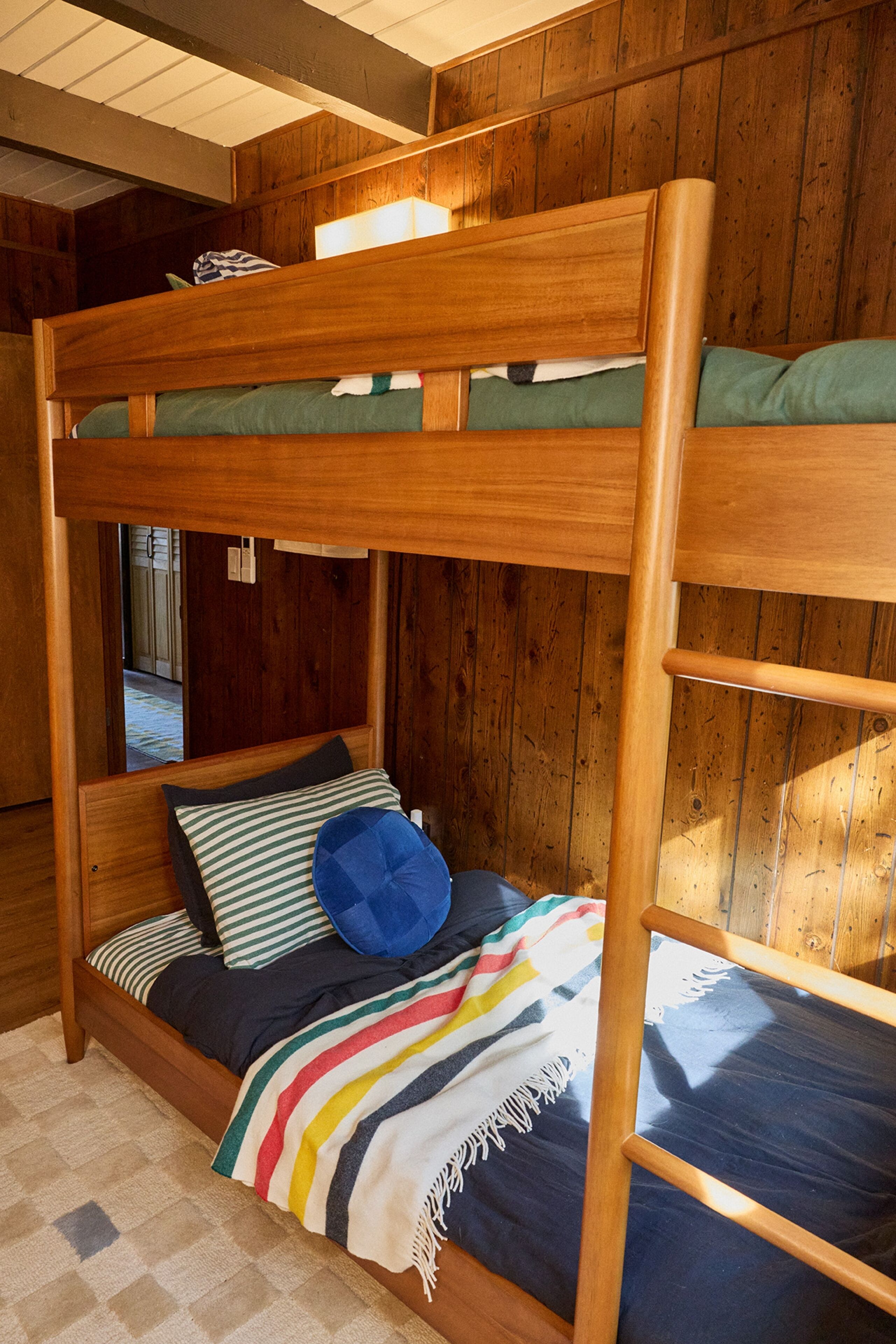 Signature Cabin, 3 Bedrooms, Hot Tub, Mountain View | Laptop workspace, iron/ironing board, WiFi (free)