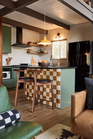 Signature Cabin, 3 Bedrooms, Hot Tub, Mountain View | Private kitchen | Fridge, microwave, oven, stovetop