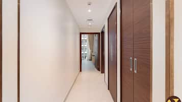 Apartamento superluxo, sacada, vista para a cidade | Parte interna