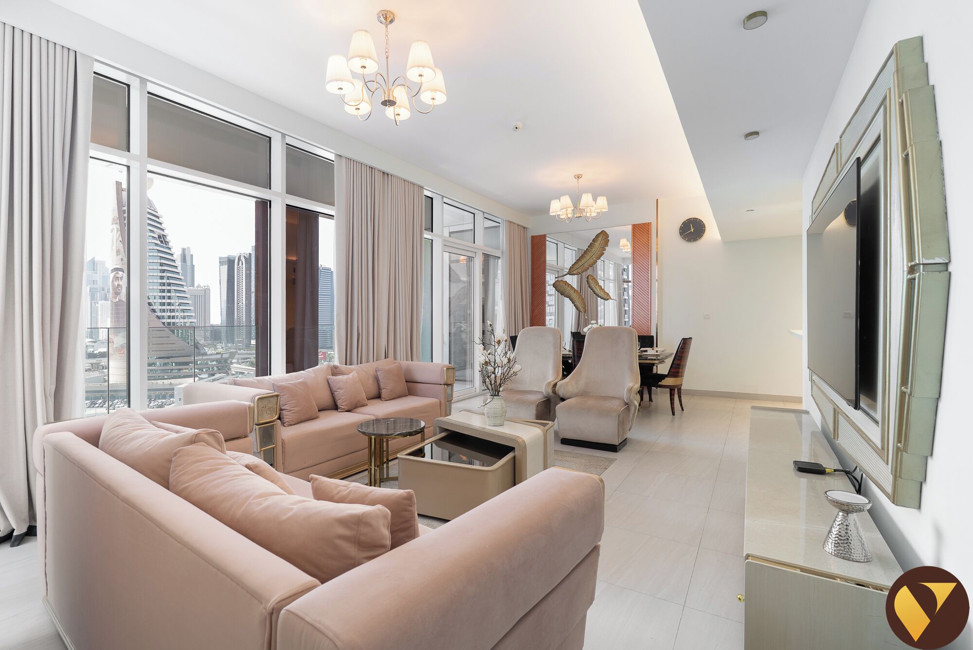 Luksusleilighet, balkong, byutsikt | Oppholdsområde