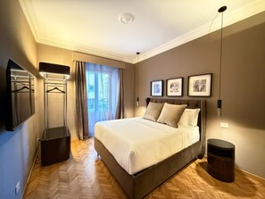 Apartment (6 Bedrooms) | 6 bedrooms, desk, bed sheets - Mellini Apartment (Rome)