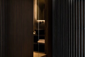 Spa - Bullet Athens (Athina)
