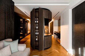 Interior - Bullet Athens (Athina)