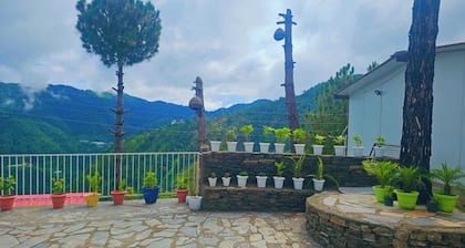 The Chail Heights Hotel & Resort