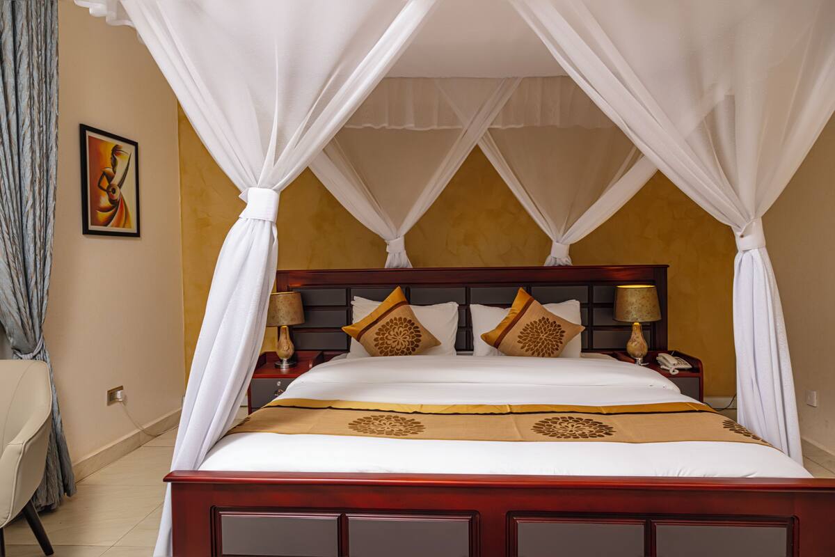 In-room safe, blackout drapes, soundproofing, iron/ironing board