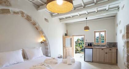 Aerida Guesthouse Of Stone - Haroula Cozy Suite