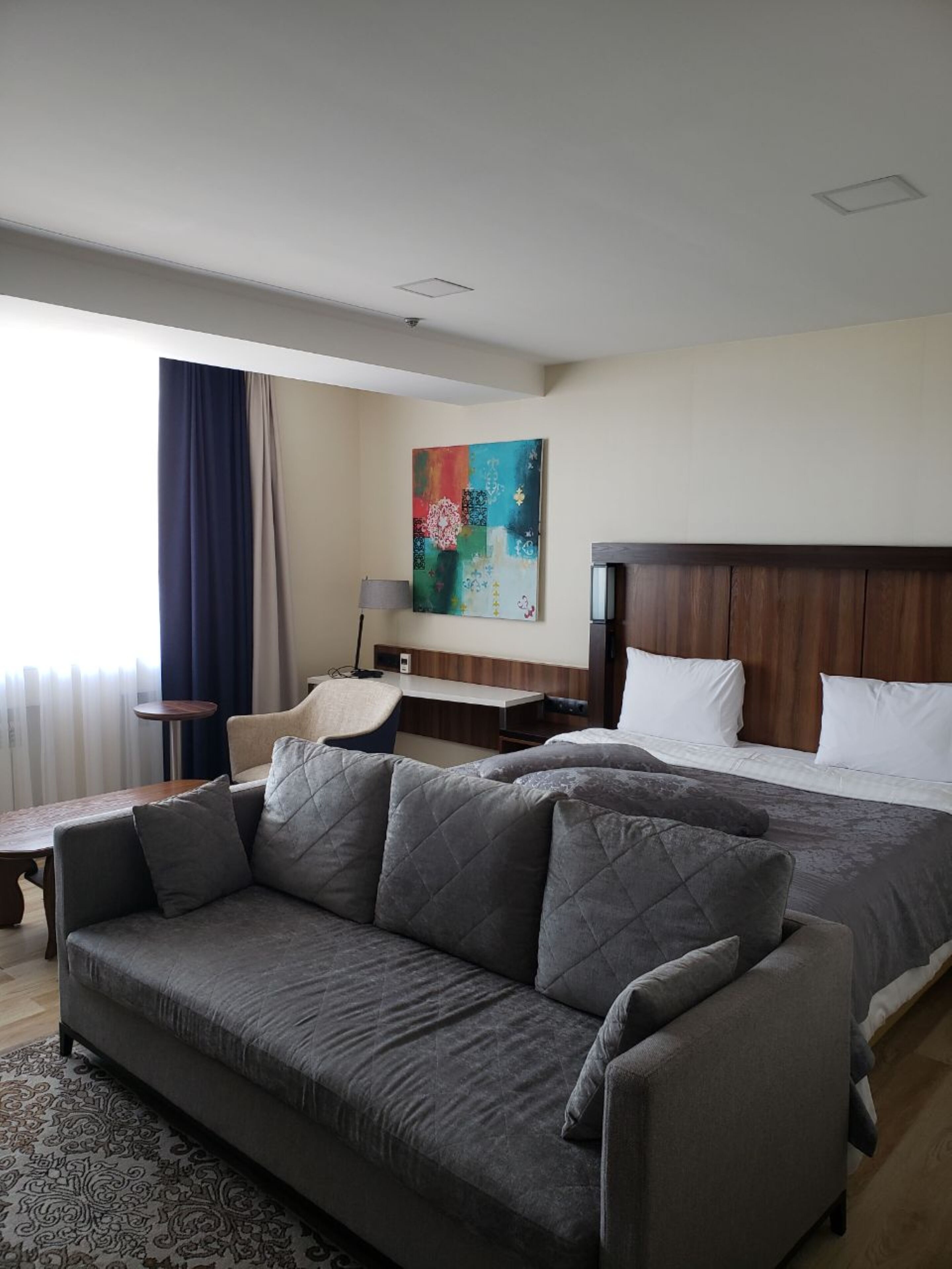 Suite, Lake View | In-room safe, blackout drapes, free WiFi