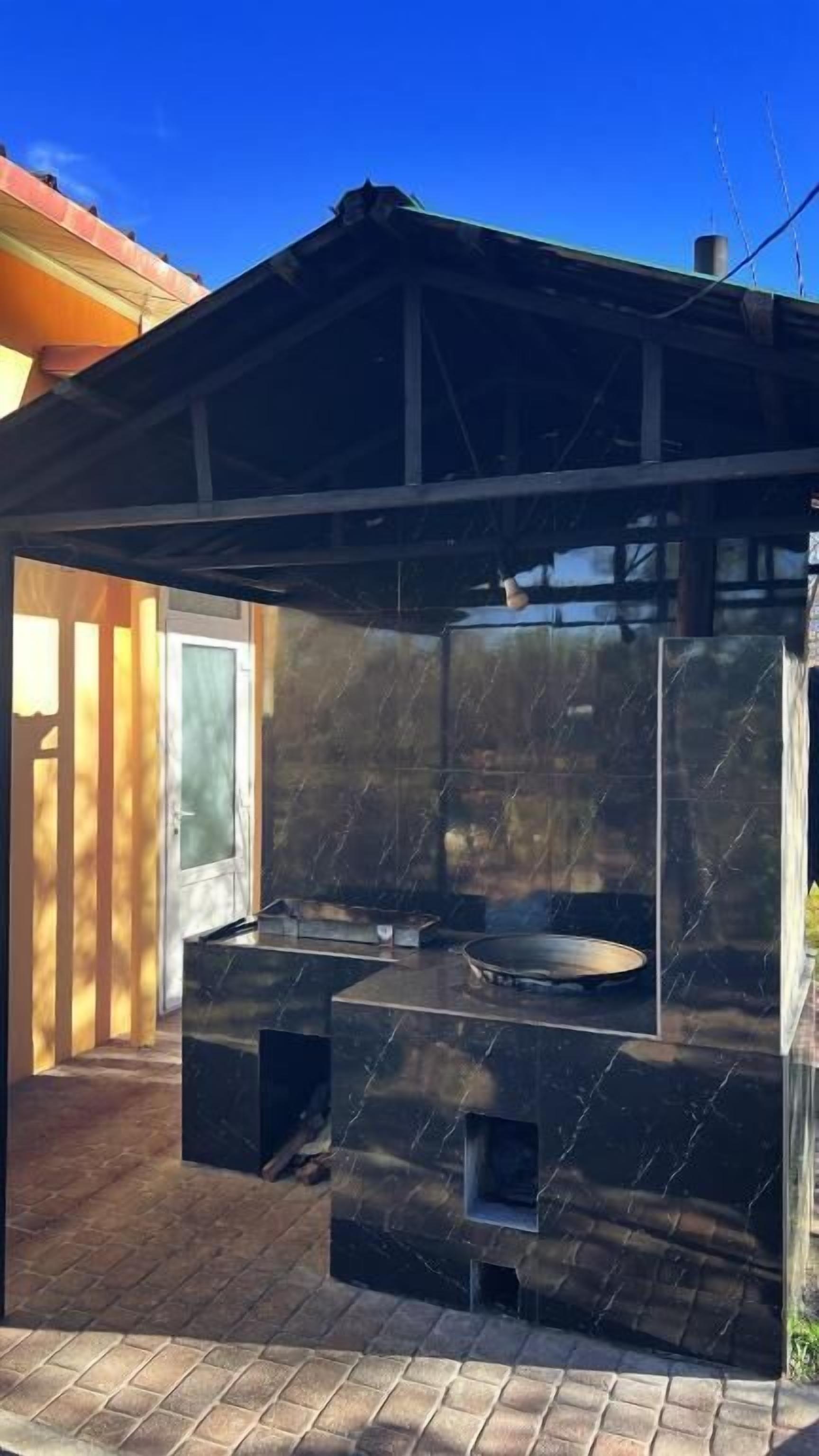 ห้องพักสำหรับสี่ท่าน, ระเบียง, วิวทะเลสาบ | ลานระเบียง/นอกชาน