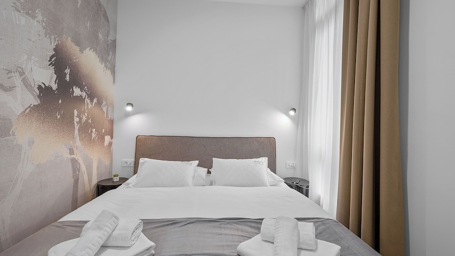 Enjoy Suites & Apartments