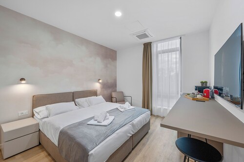 Enjoy Suites & Apartments