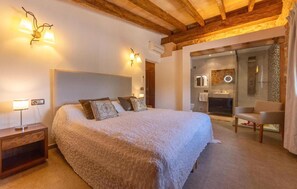 6 bedrooms, free WiFi - Finca Pura Vida Ses Roques (Sant Joan)