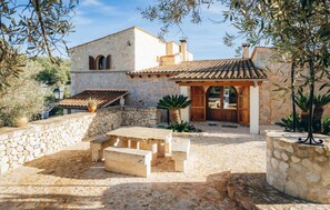 Outdoor dining - Finca Pura Vida Ses Roques (Sant Joan)
