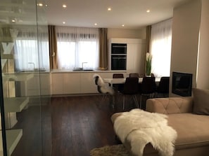 TV - Villa Reina in Vinišće (Vinišće)