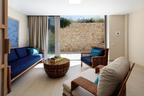 Smart TV, books, stereo