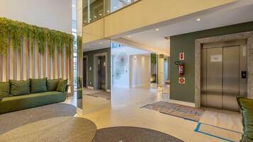 Basic Apartment | Interior
