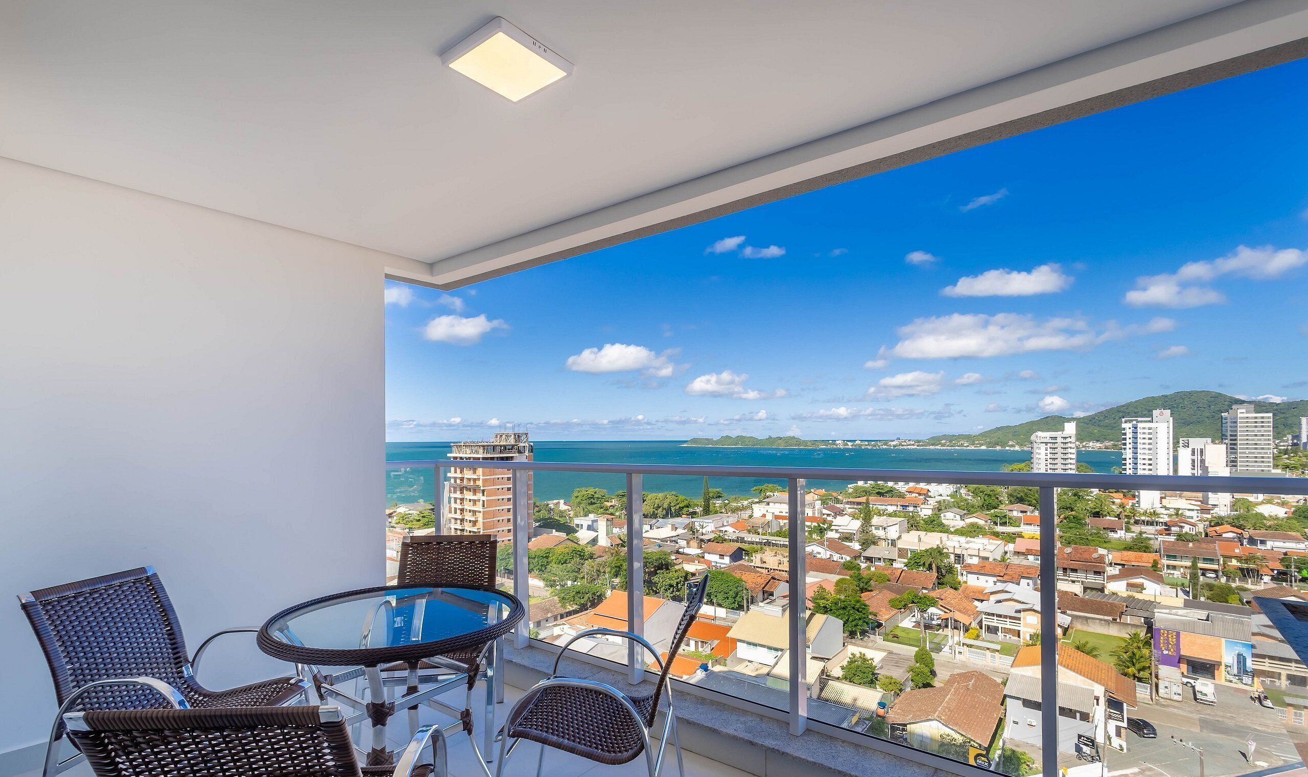 Perushuoneisto | Ulkoruokailutilat