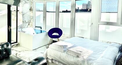 BPR Private Hot-tubs and rooms