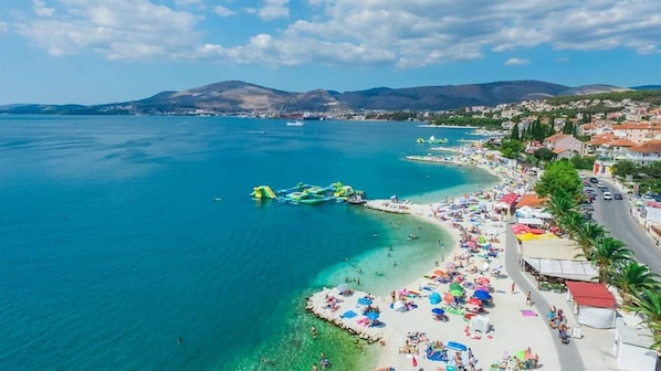 On the beach - Two Bedroom Apartment (Okrug Gornji)