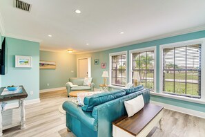 單棟房屋 (3 Bedrooms) | 內部