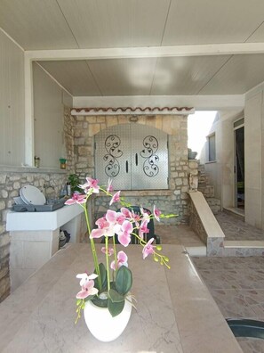 Spa - Two Bedroom Apartment (Okrug Gornji)