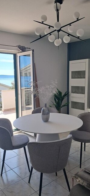 Dining - Two Bedroom Apartment (Okrug Gornji)