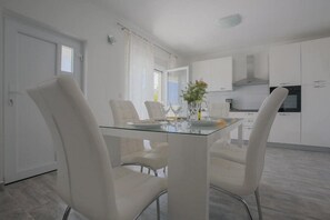 Dining - Two Bedroom Apartment (Seget Vranjica)