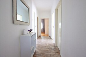 Interior - Two Bedroom Apartment (Seget Vranjica)