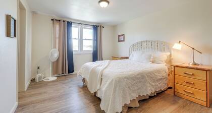 3 Mi to Downtown: Mountain-view Riverton Retreat!